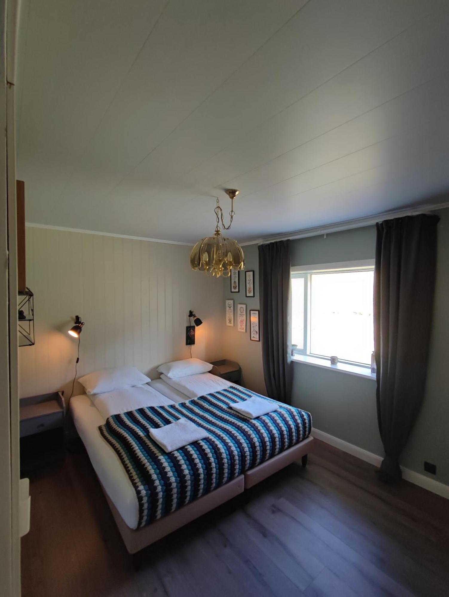 Appartement Holl à Obyggthasetur Extérieur photo