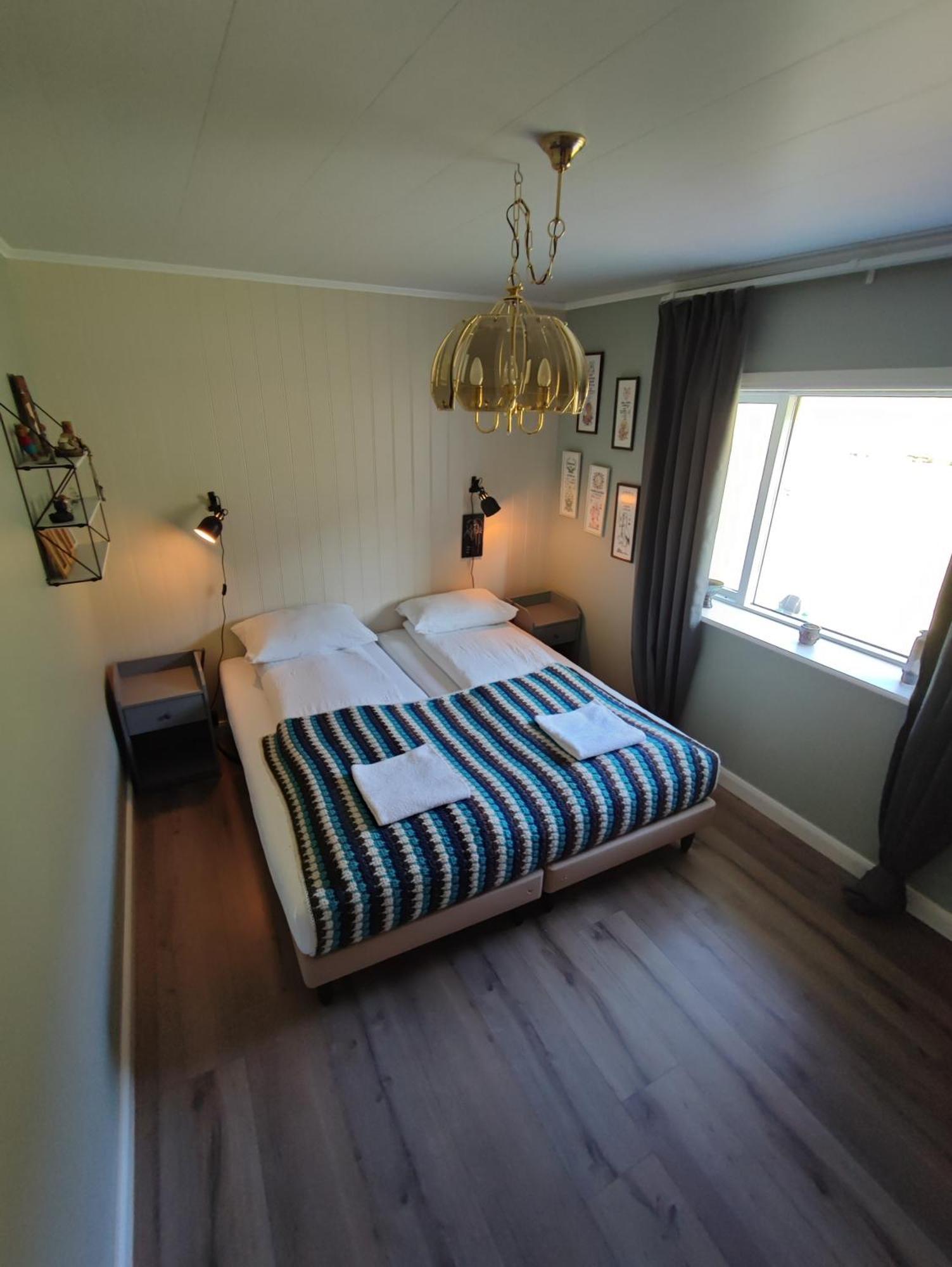 Appartement Holl à Obyggthasetur Extérieur photo